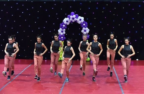 Uspjeh gatačkih plesača na takmičenju „Sirmium dens open 2017“ Leutar.net Leutar.net Uspjeh gatačkih plesača na takmičenju „Sirmium dens open 2017“
