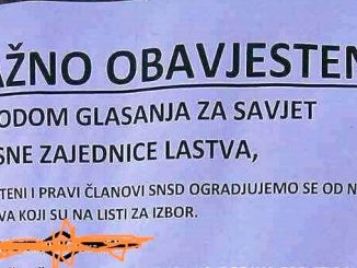 Leutar.net Lastva oblijepljena lecima. "Mi smo vjerni stranci, Luki i Dodiku"