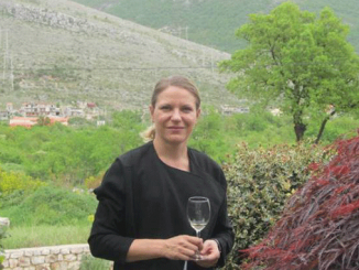 Leutar.net Rodila je ČETVORO DECE, pa se posvetila karijeri i postala JEDINA VINARKA u Hercegovini