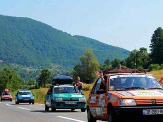 Leutar.net Pet stotina Francuza stiže na Tjentište u pežoima