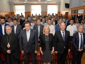 Leutar.net DODIK I CVIJANOVIĆEVA NA SVEČANOJ SJEDNICI GRADA