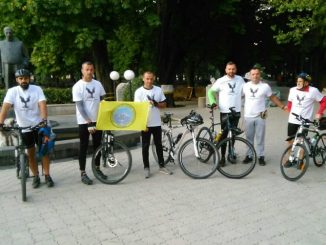 Leutar.net Biciklima krenuli do Jasenovca
