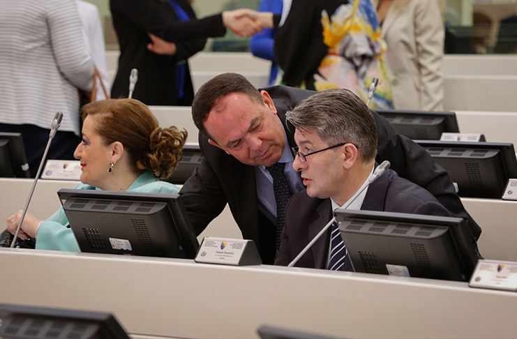 Leutar.net Oni su odgovorni za poskupljenje goriva!