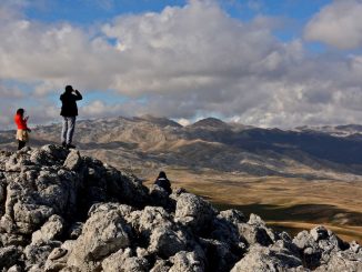 Leutar.net Visoravan Morine: Još jedan naš potpuno pust prostor koji čeka neke bolje dane