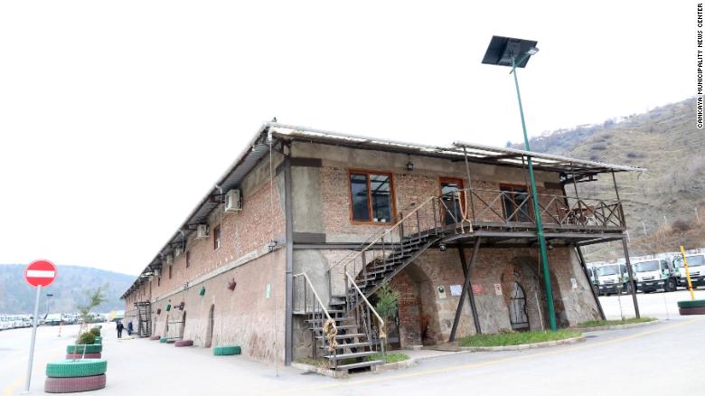 Leutar.net Turski đubretari otvorili biblioteku od knjiga sa smetljišta