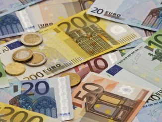 Leutar.net USPJEH U SREDNJOJ ŠKOLI NEĆE UTICATI NA CIJENU FAKULTETSKE DIPLOME