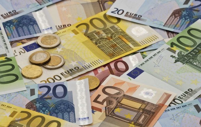 Leutar.net USPJEH U SREDNJOJ ŠKOLI NEĆE UTICATI NA CIJENU FAKULTETSKE DIPLOME