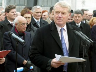 Leutar.net Preminuo Pedi Ešdaun