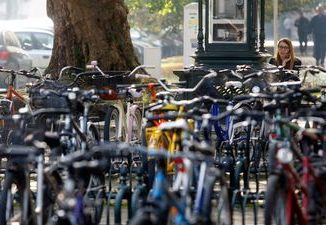 Leutar.net U Belgiji firme radnicima daju dodatak na platu ako na posao dolaze biciklom, a država im to odbije od poreza