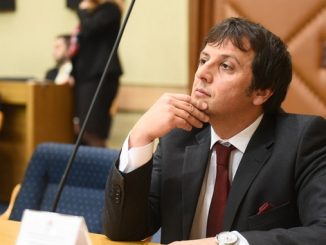 Leutar.net Nebojša Vukanović: Neka ljudi iz vlasti pogledaju sjednice britanskog parlamenta