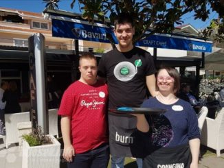 Leutar.net Osobe sa Daunovim sindromom radile kao konobari