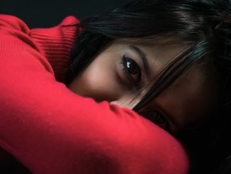 Leutar.net Hej ŽENO, DIGNI GLAVU, OBRŠI SUZE. Vrijediš mnogo više nego što misliš!