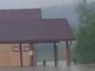 Leutar.net POPLAVE KOD ČELINCA Izlila se Jošavka, poplavljeno nekoliko kuća