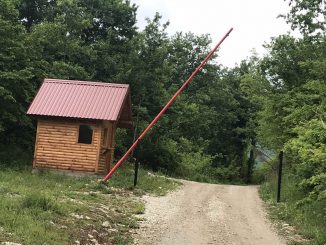 Leutar.net PUT KROZ ŠUMU SKUPLJI OD AUTOPUTA