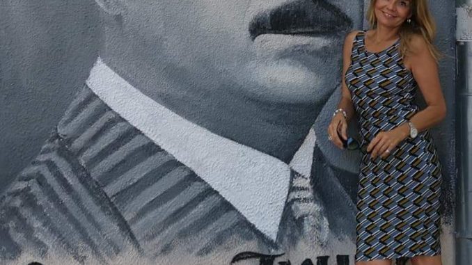 Leutar.net Dok čeznemo za ljubavlju tražimo sreću na pogrešnim mestima (Mirjana Bobić Mojsilović)