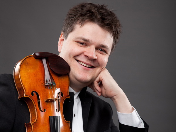 Nevjerovatna priča o djedu violiniste Romana Simovića Leutar.net Leutar.net Nevjerovatna priča o djedu violiniste Romana Simovića