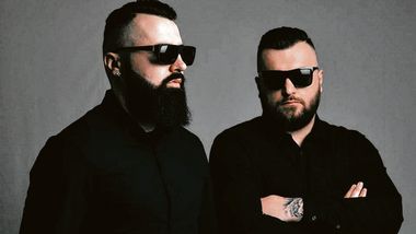 NE ZNATE KO SU JALA, BUBA ILI SENIDAH? TAKO SE ZOVU NAJVEĆI IDOLI VAŠE DJECE Dubinski pogled u svijet trap cajki koje su osvojile novu generaciju Leutar.net Leutar.net NE ZNATE KO SU JALA, BUBA ILI SENIDAH? TAKO SE ZOVU NAJVEĆI IDOLI VAŠE DJECE Dubinski pogled u svijet trap cajki koje su osvojile novu generaciju