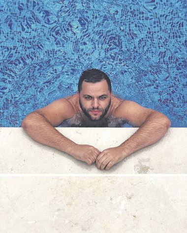 NE ZNATE KO SU JALA, BUBA ILI SENIDAH? TAKO SE ZOVU NAJVEĆI IDOLI VAŠE DJECE Dubinski pogled u svijet trap cajki koje su osvojile novu generaciju Leutar.net Leutar.net NE ZNATE KO SU JALA, BUBA ILI SENIDAH? TAKO SE ZOVU NAJVEĆI IDOLI VAŠE DJECE Dubinski pogled u svijet trap cajki koje su osvojile novu generaciju