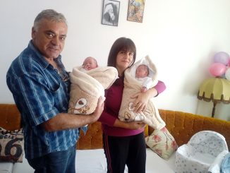 Leutar.net NEOPISIVA SREĆA PORODICE STAJIĆ Nakon 23 godine čekanja stigli Nikola i Snežana, majka rekla SAMO DVIJE RIJEČI