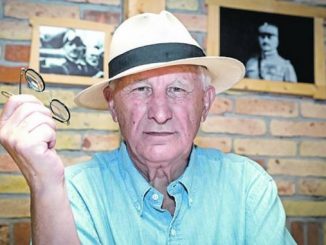 Leutar.net Bećković - Srpski narod, velika sila sa praznim džepovima