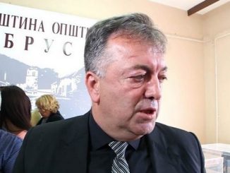 Leutar.net Majke molile Jutku da spava sa njima, da im ne dira ćerke