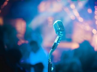 Leutar.net Kako su pjevačice svojom besparicom obogatile fukaru i nesrećom usrećile narod