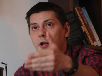 Leutar.net Marčelo: Da nije raznih Atlagića, Vučić bi pao sa trona prekosutra