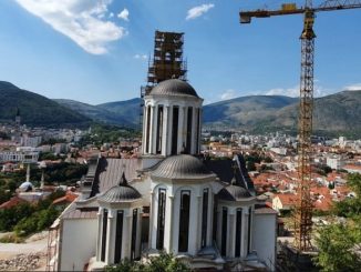 Leutar.net Tri sata za zvonik Saborne crkve kupili trojica Mostaraca – pravoslavac, katolik i musliman