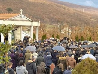 Leutar.net Veliki broj građana na sahrani u Posušju