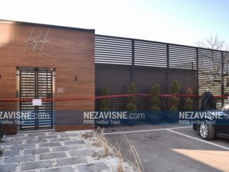 Leutar.net Ministarstvo poništilo odluku za rušenje "Kajak terase"