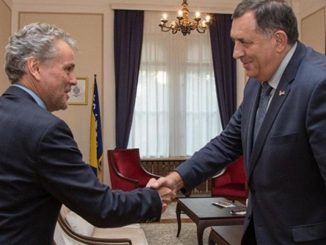 Leutar.net Šta to trojac sa Satlerom sprema u izbornom zakonu?