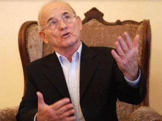 Leutar.net Preminuo Milorad Telebak, omiljeni profesor