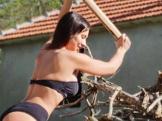 Leutar.net Ruskinja postala crnogorska snaha: Cijepa drva na Cetinju u bikiniju