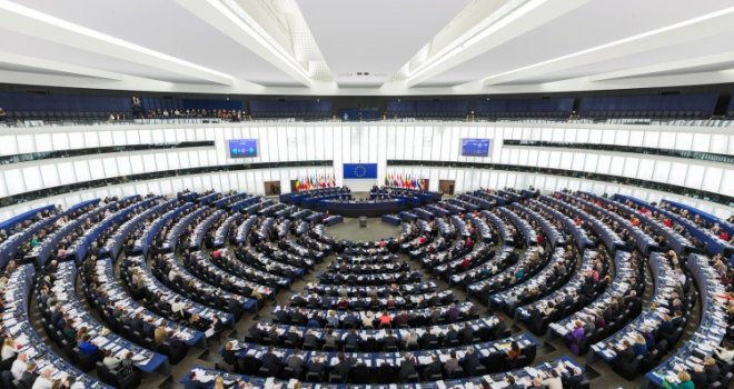 5c6455ec-9184-4e43-90fd-3f590a0a0a82-evropski-parlament-preview