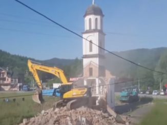 Leutar.net Dodik nekad: Iz inata Crkva neće biti srušena! Danas crkva srušena (VIDEO)
