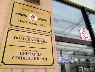 Leutar.net Dugovi prethodne vlasti Bilećanima stigli na naplatu: Neminovna otpuštanja radnika
