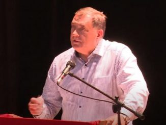 Leutar.net Dodik psuje majku na sastanku SNSD-a, oni mu aplaudiraju!