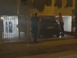 Leutar.net Krivokapićeva porodica napušta Srbiju: Policija navodno repetirala pištolj na premijerovog sina?