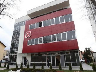 Leutar.net Čovjek umro prije 5 godina, dobio poziv da dođe na tribinu SNSD-a