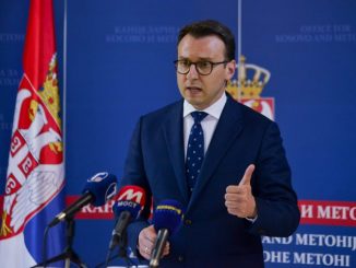 Leutar.net Petković tvrdi: Imamo na desetine povređenih Srba u Kosovskoj Mitrovici