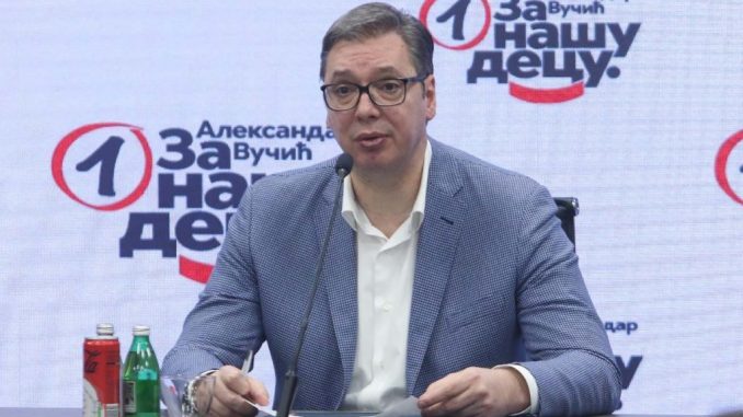 Leutar.net Vučić poslije referenduma napustio prostorije SNS: Evo sad vi vodite stranku
