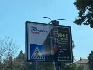Leutar.net Šta traži Vučićev bilbord u Trebinju? (FOTO)