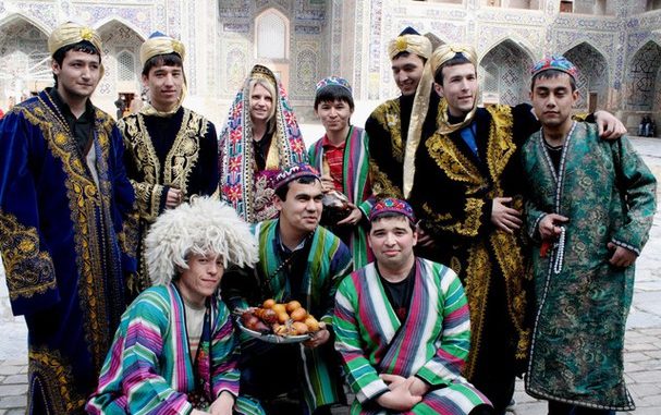 Leutar.net Crnogorski ugostitelji se uzdaju u dolazak radne snage iz Uzbekistana
