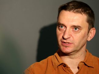 Leutar.net Gorivo danas jeftinije nego 2008. godine, ali litra goriva na pumpama skuplja preko 70%