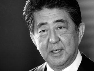 Leutar.net Preminuo Šinzo Abe