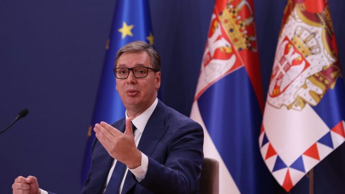 Leutar.net Vučić: Biće otkazana Parada ponosa u septembru, ili kako se to čudo već zove