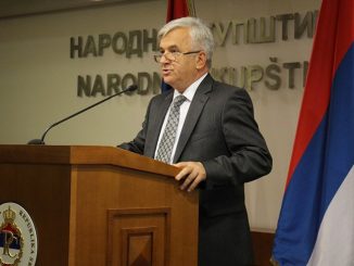 Leutar.net "Nisam znao, čujete li vi" Nedeljko Čubrilović zaboravio da ima stan u Beogradu
