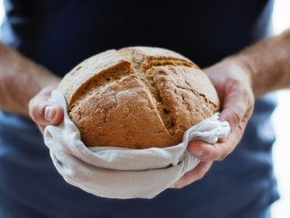 Leutar.net Ne žele nazad u kancelarije: Bankari prodaju sir, a menadžeri postaju pekari