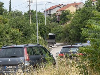Leutar.net Autobus udario u brdo, dvije osobe poginule, više povrijeđeno