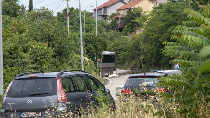 Leutar.net Autobus udario u brdo, dvije osobe poginule, više povrijeđeno